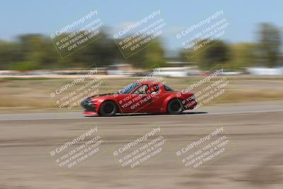 media/Oct-04-2025-OnGrid (Sat) [[44bd565ffa]]/Yellow Group/Grapevine/